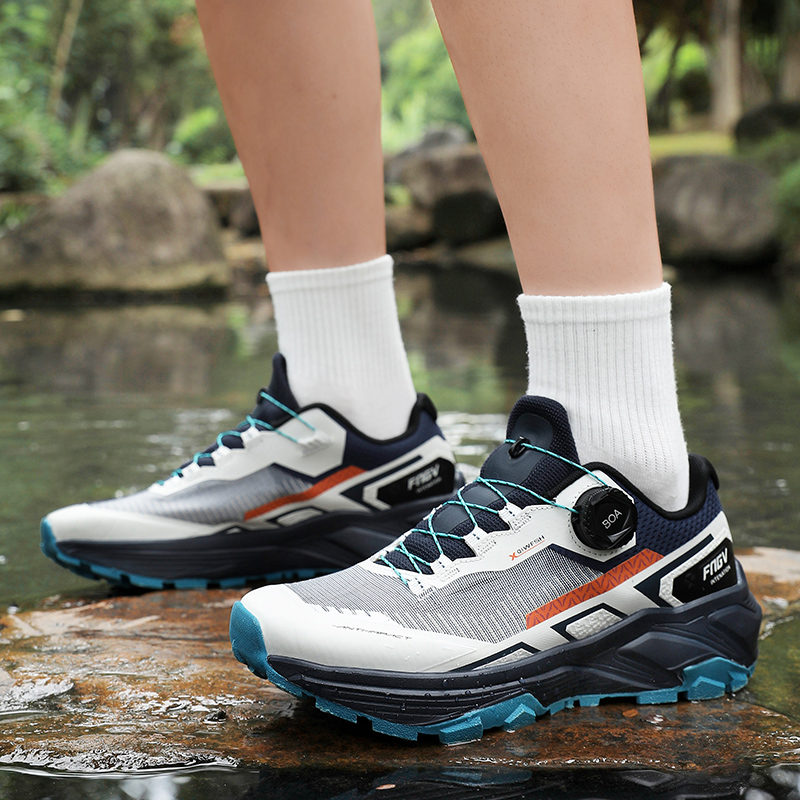 Sepatu Lari Trail Profesional  - Trail Mix ulasan dan harga